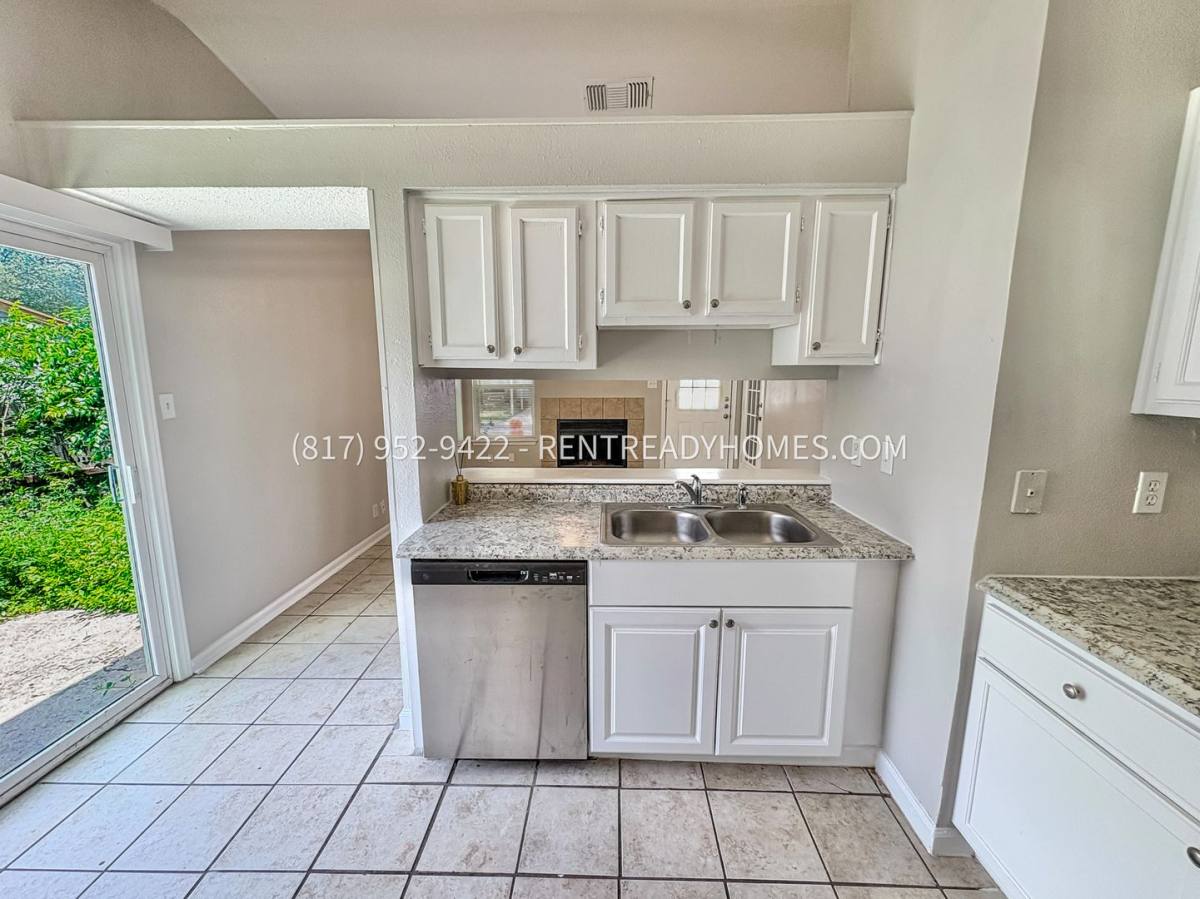 House for rent at 5840 Glacier Sun Dr, San Antonio, TX 78244