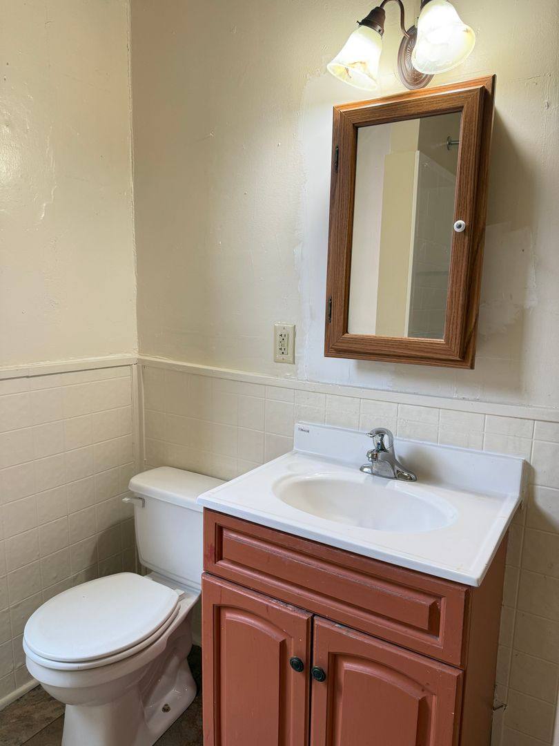 Apartment for rent at 454 W King St, Lancaster, PA 17603