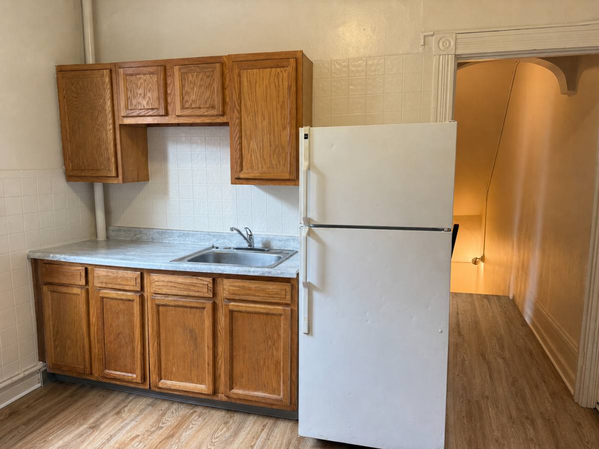 Apartment for rent at 454 W King St, Lancaster, PA 17603
