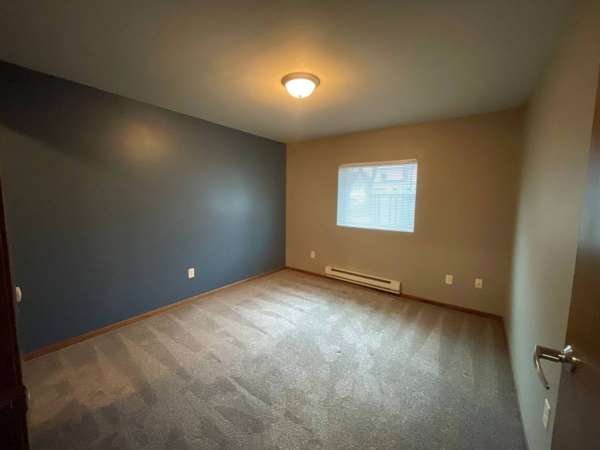 Apartment for rent at 707 10th St N, Fargo, ND 58102