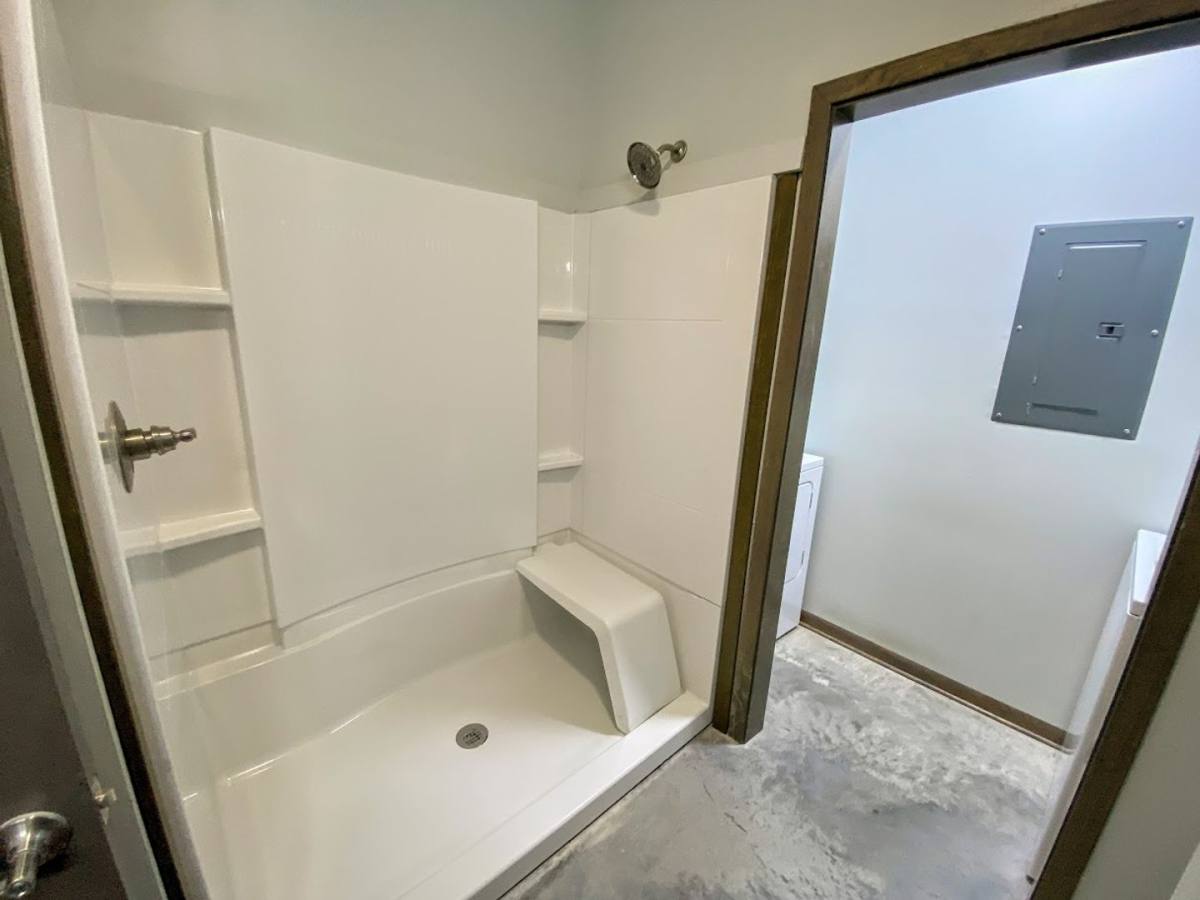 Apartment for rent at 144 Arlington Dr, Lake Charles, LA 70605