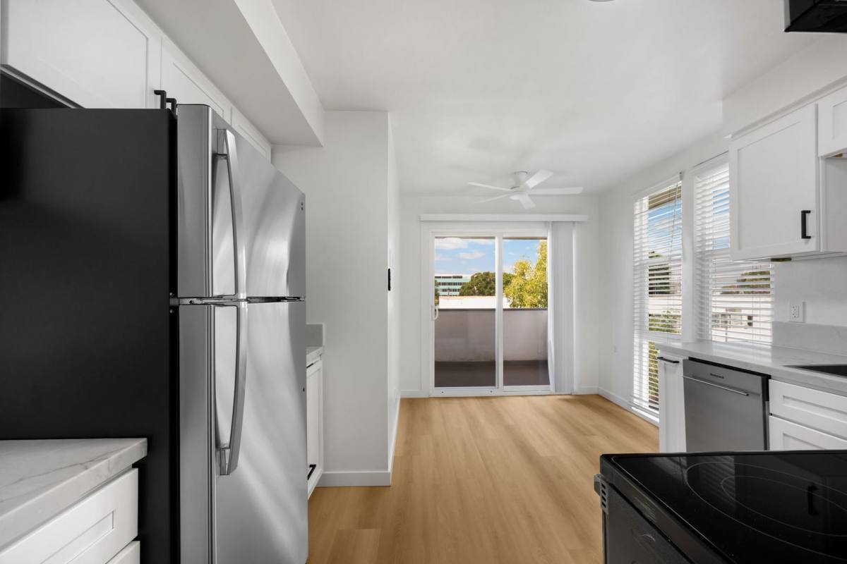 Apartment for rent at 13421 Penn St, Whittier, CA 90602