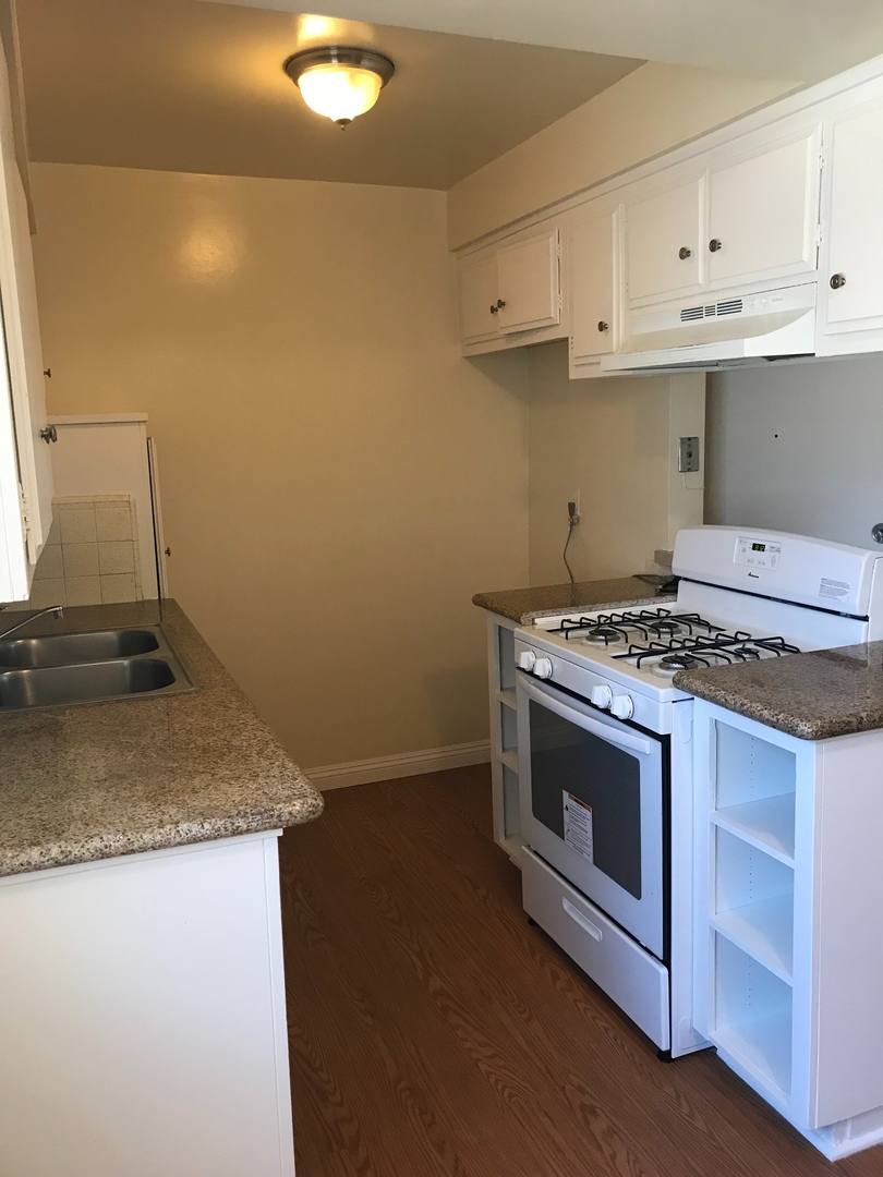 Apartment for rent at 1717 Cedar St, Alhambra, CA 91801