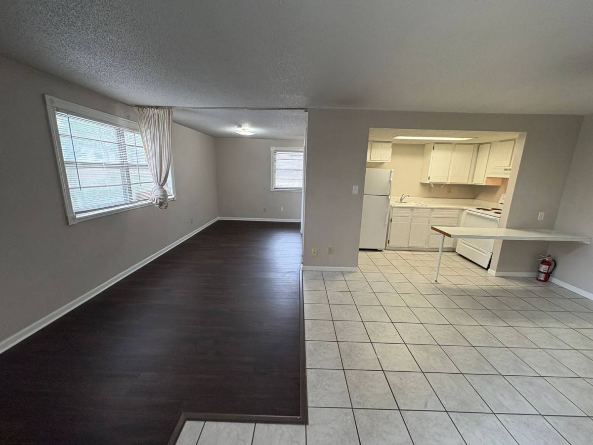 Apartment for rent at 1218 Pomeroy St, Manhattan, KS 66502