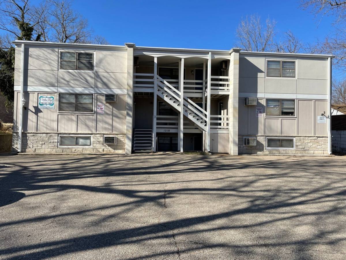 Apartment for rent at 1218 Pomeroy St, Manhattan, KS 66502