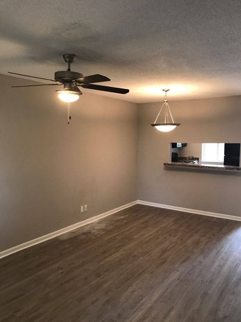 Apartment for rent at 517 26th Ave SE, Moultrie, GA 31768