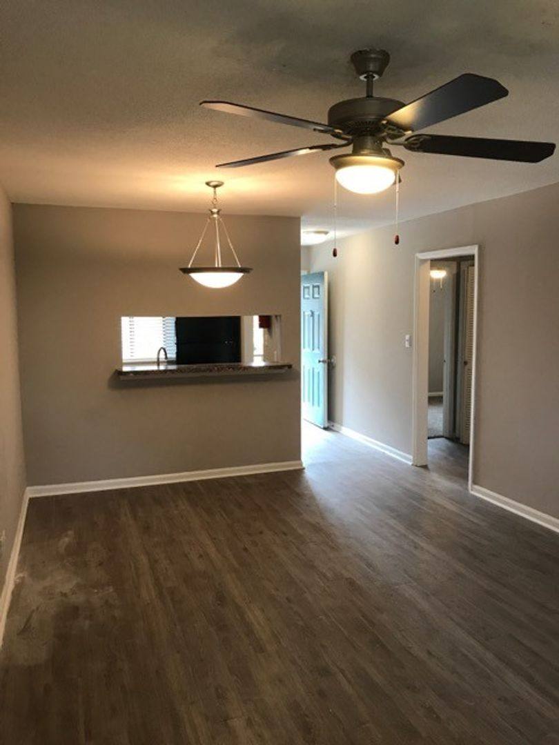 Apartment for rent at 517 26th Ave SE, Moultrie, GA 31768