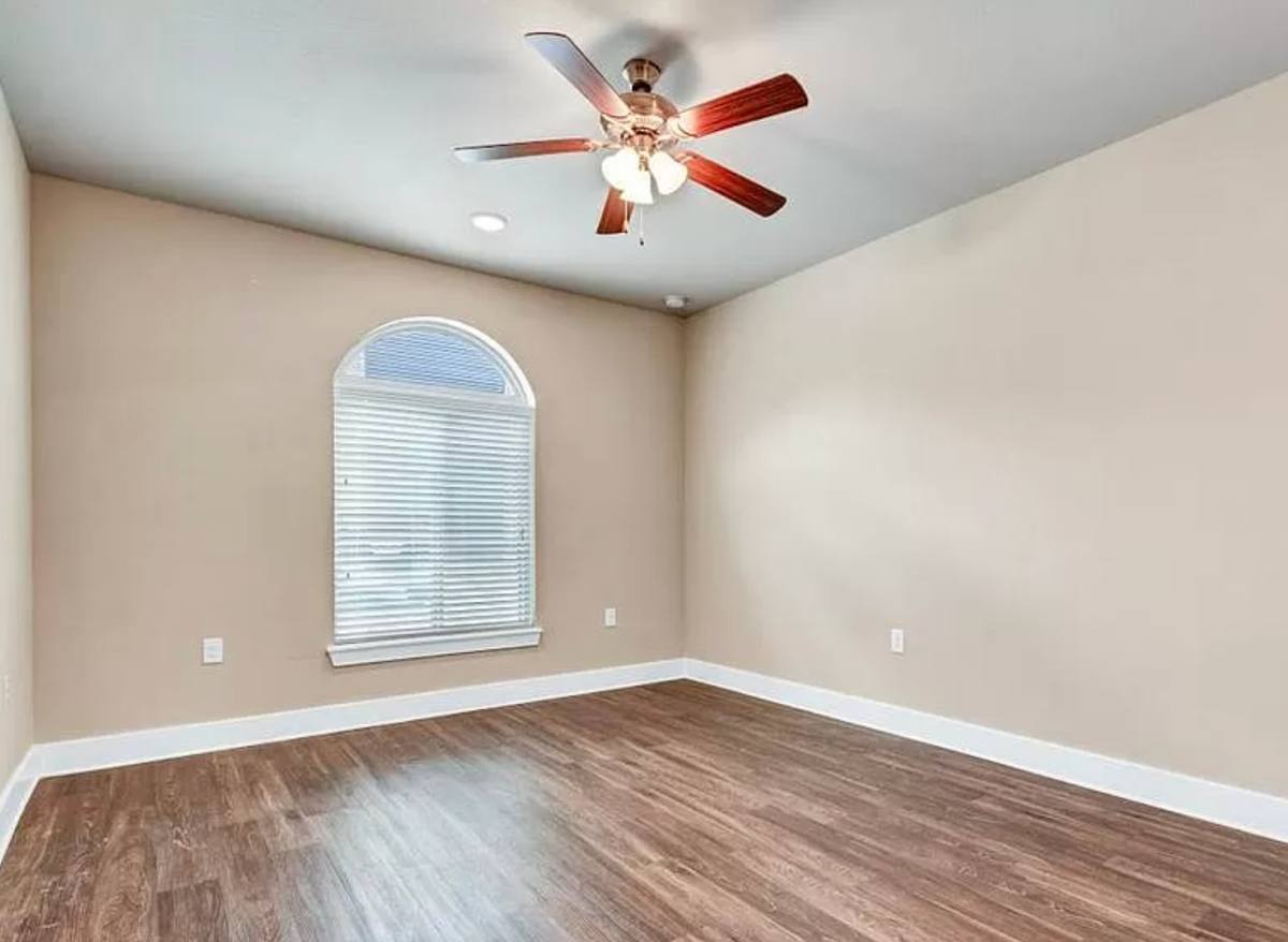 Apartment for rent at 602 Cherry St, College Station, TX 77840