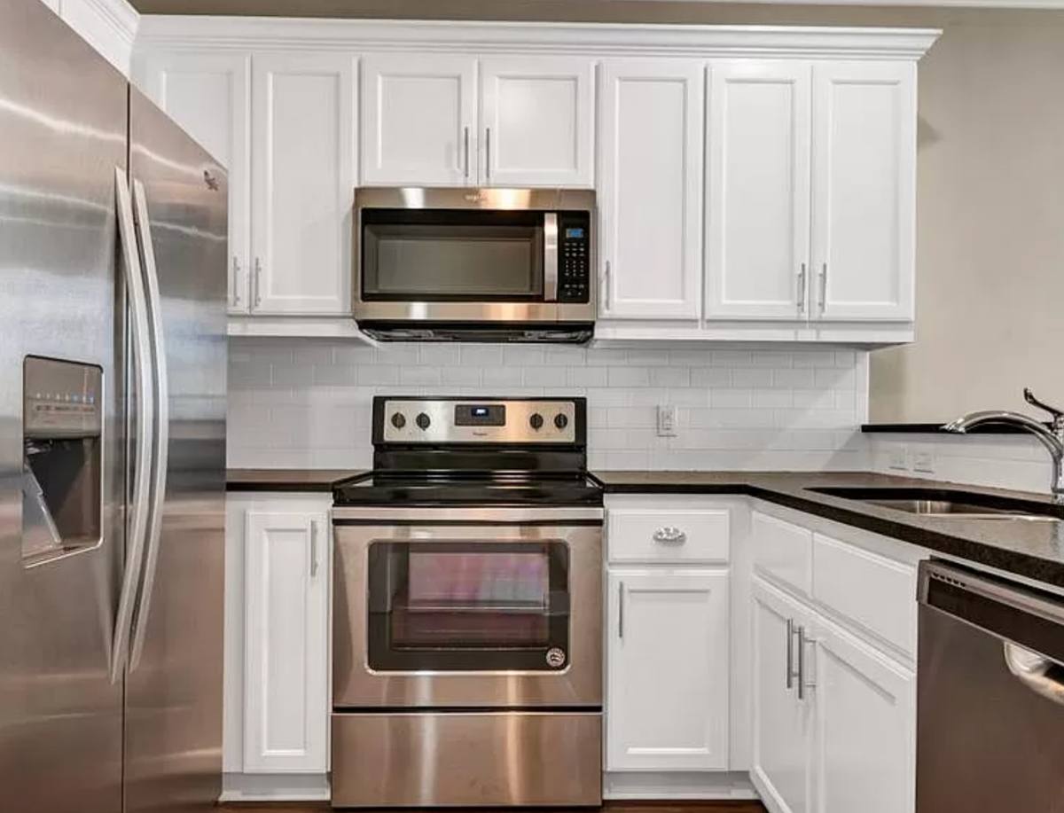 Apartment for rent at 602 Cherry St, College Station, TX 77840