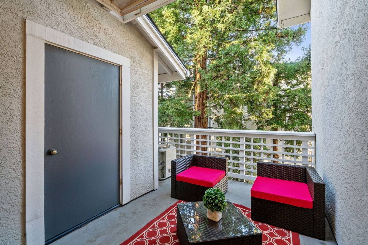 Condo for rent at 2600 Oak Rd, Walnut Creek, CA 94597