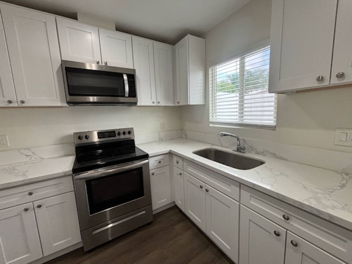 Apartment for rent at 13247 11th St, Chino, CA 91710