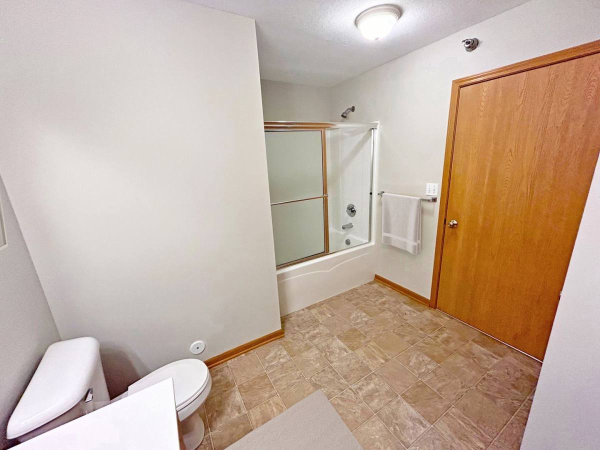 Apartment for rent at 3810 Tiverton Court, Ames, IA 50010