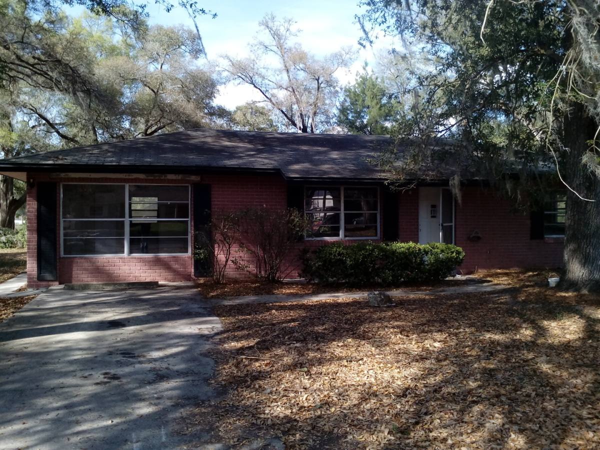 House for rent at 135 W Gardenia Dr, Orange City, FL 32763