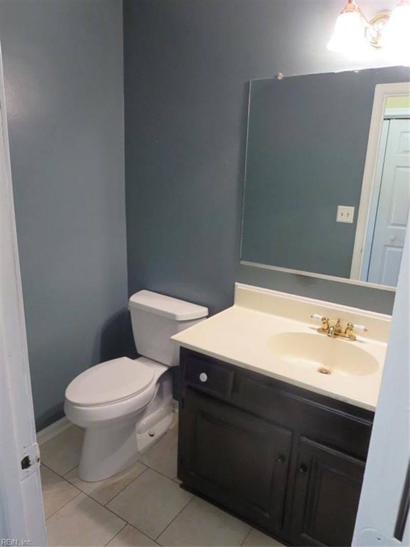 Townhouse for rent at 316 San Roman Dr, Chesapeake, VA 23322