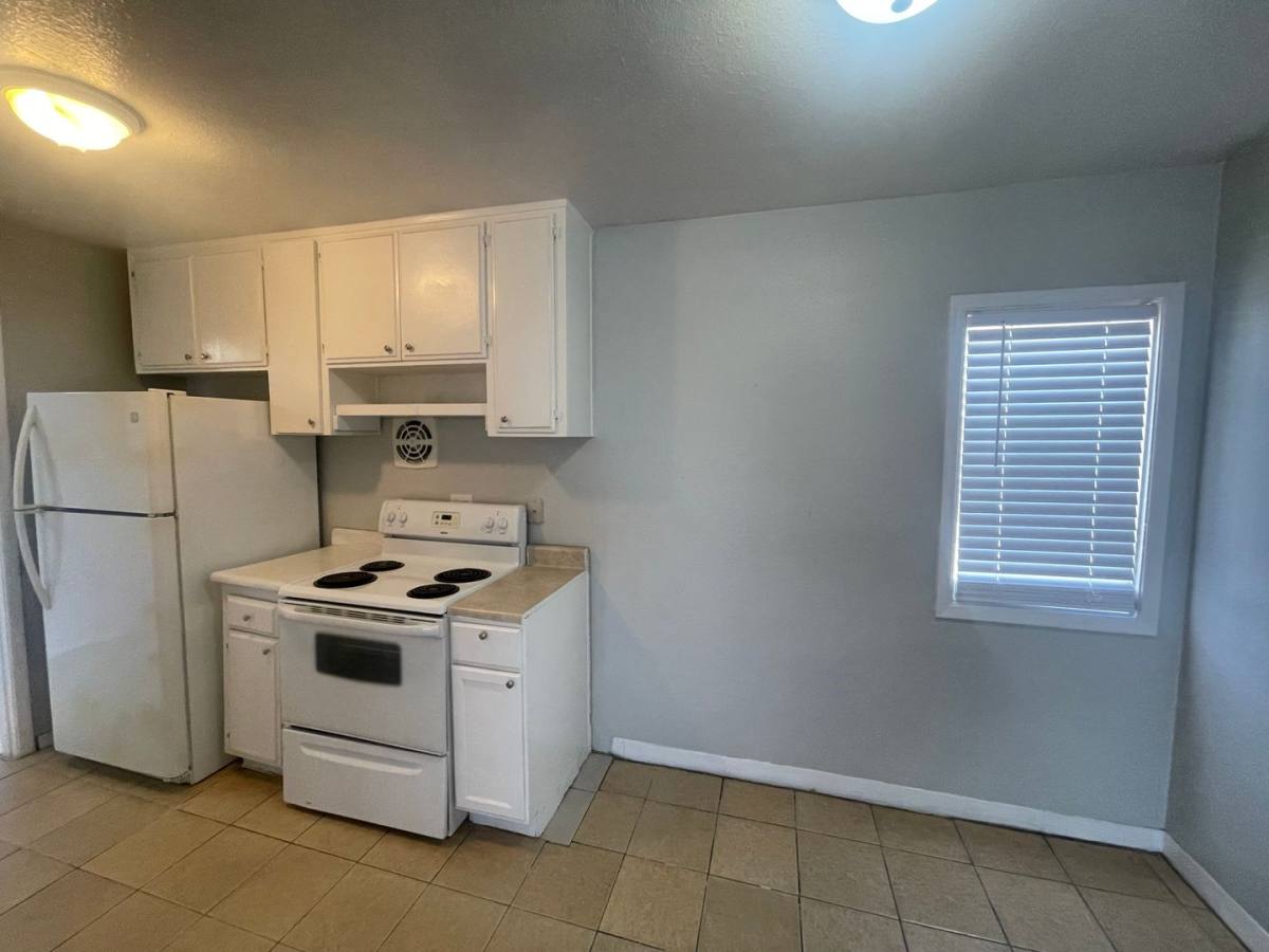Apartment for rent at 6344 Casada Way, Las Vegas, NV 89107