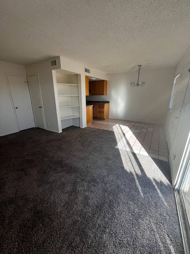 Townhouse for rent at 286 W Palomino Dr, Chandler, AZ 85225