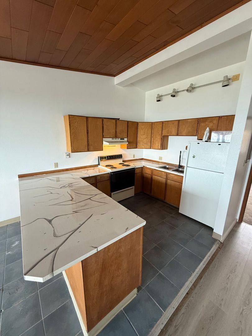Apartment for rent at 8124 Birch Bay Dr, Blaine, WA 98230