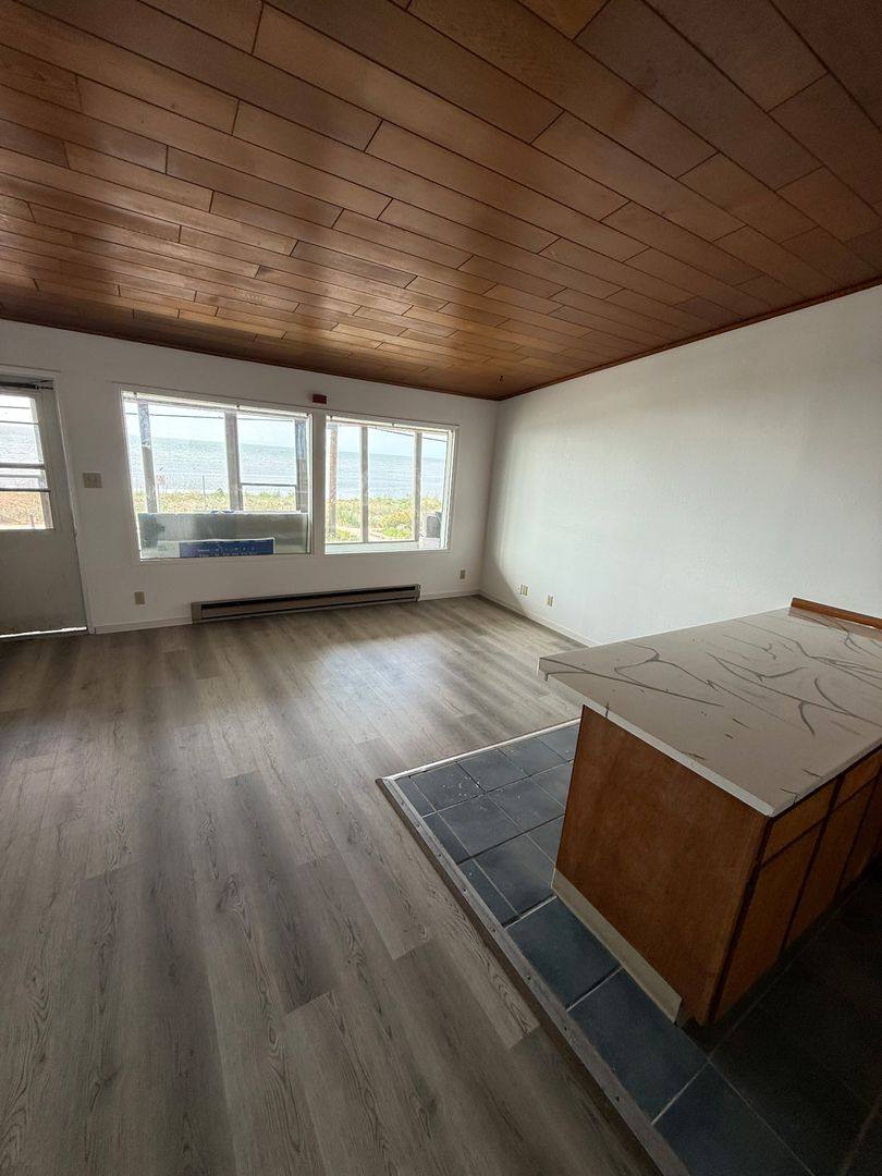 Apartment for rent at 8124 Birch Bay Dr, Blaine, WA 98230