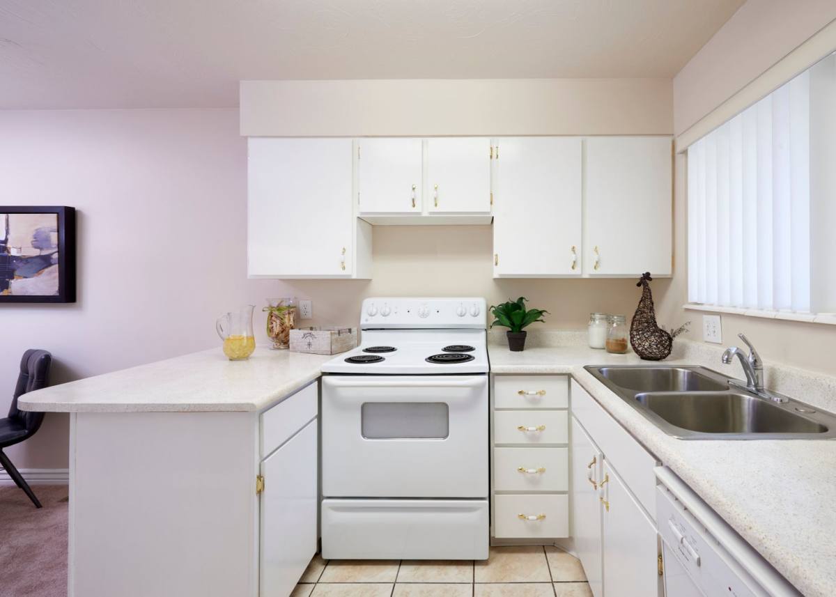 Apartment for rent at 1412-14 W 2400 S, West Valley City, UT 84119