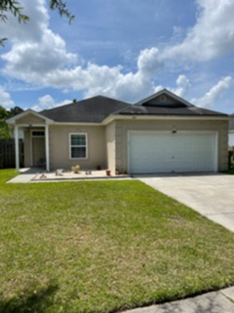 House for rent at 344 Lancaster Way, Richmond Hill, GA 31324