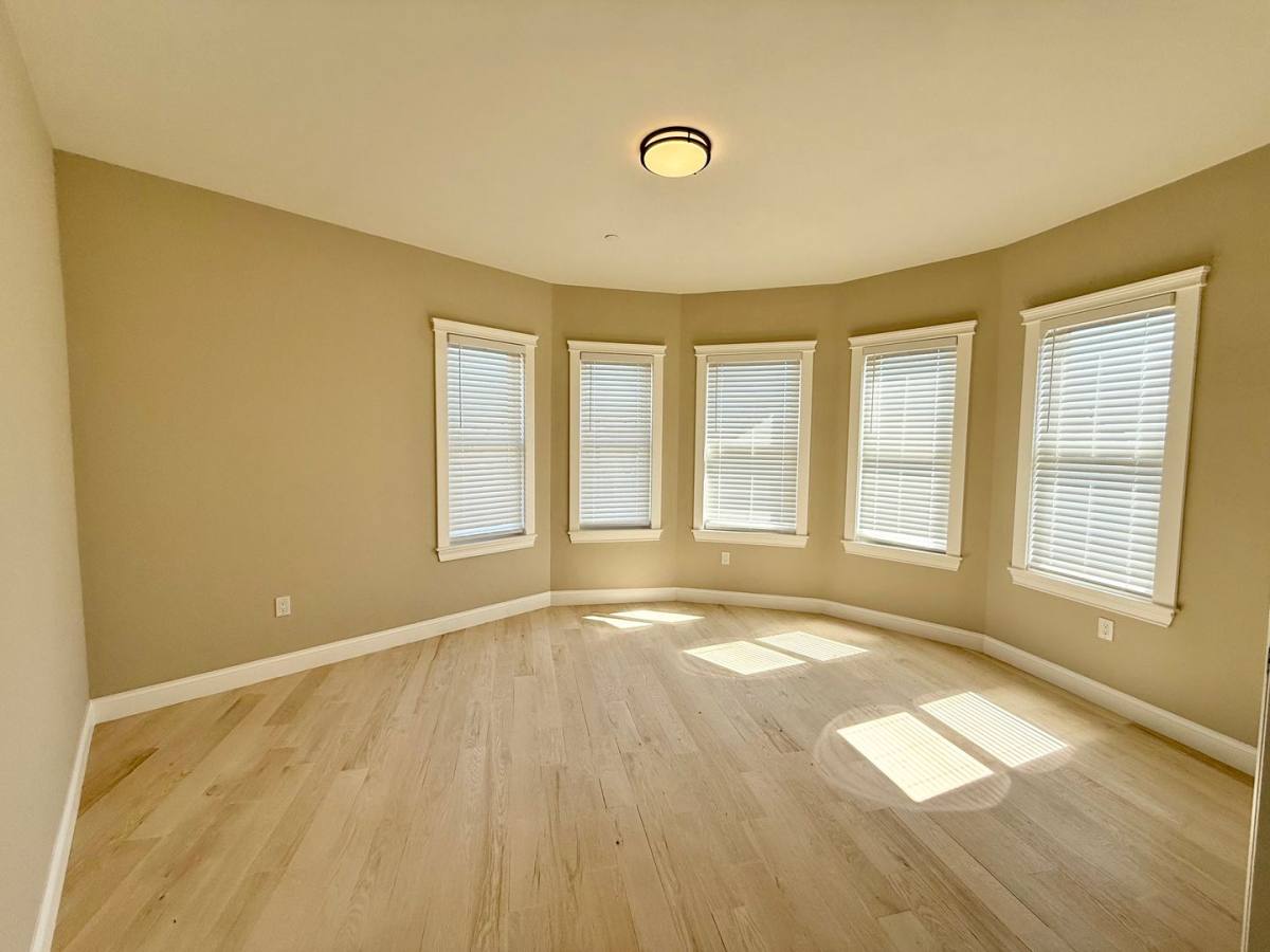 Apartment for rent at 2 Beach Rd, Winthrop, MA 02152