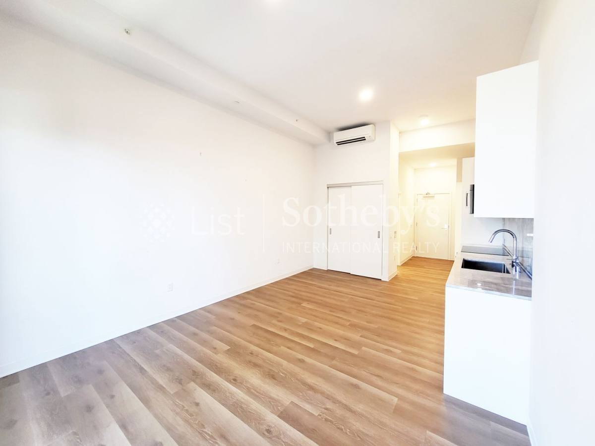 Condo for rent at 987 Queen St, Honolulu, HI 96814