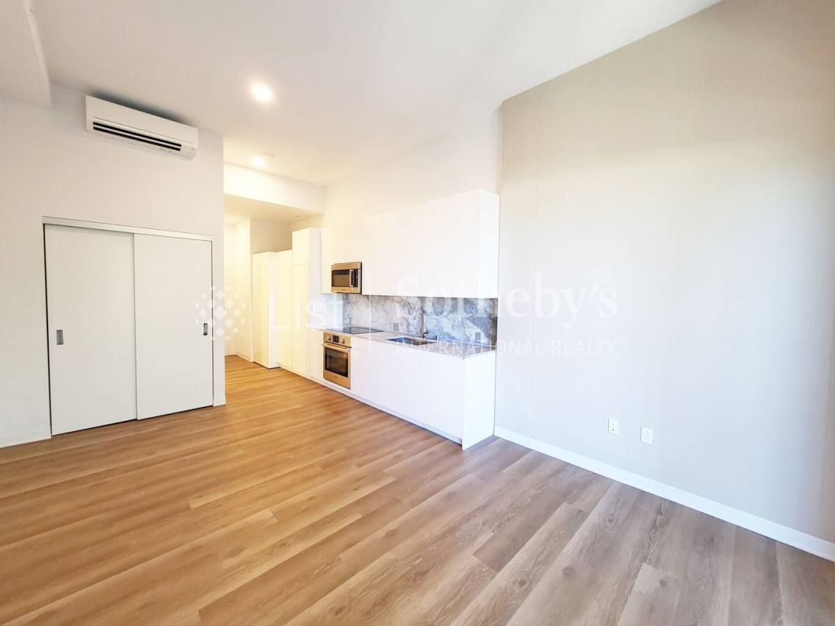 Condo for rent at 987 Queen St, Honolulu, HI 96814