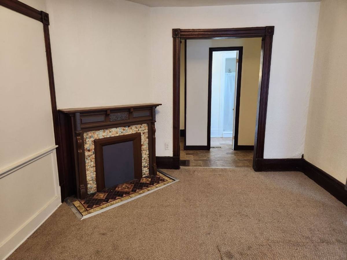 Apartment for rent at 104 Boardman St, Rochester, NY 14607