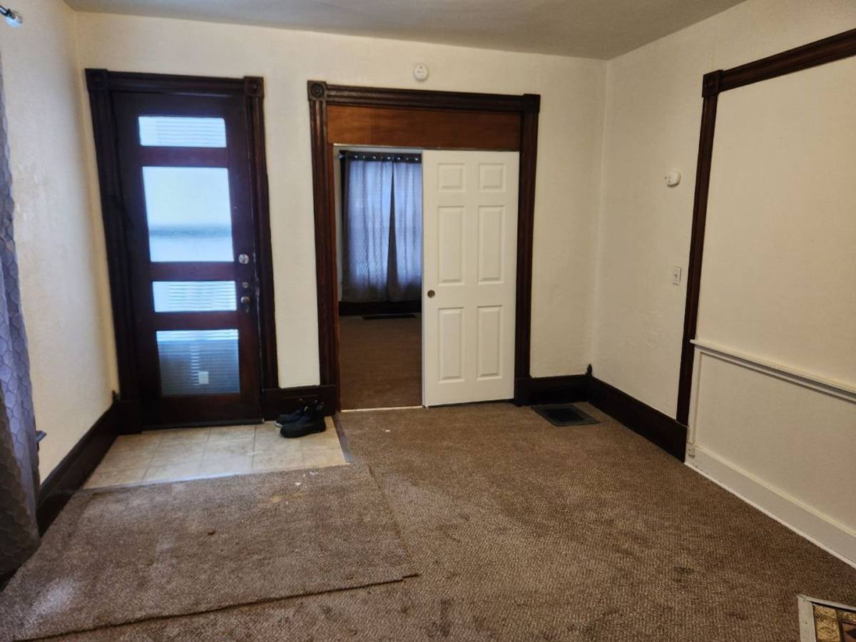 Apartment for rent at 104 Boardman St, Rochester, NY 14607