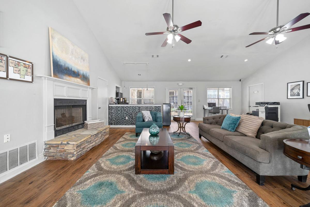 Apartment for rent at 4355 Cascade Rd, Atlanta, GA 30331