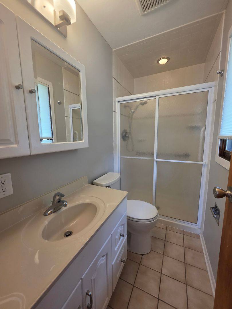 House for rent at 3422 S 129th St, Omaha, NE 68144