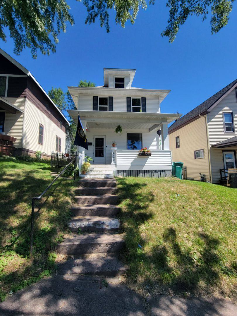 422 N 13th Ave E, Duluth, MN 55805 - House for Rent - Image 1