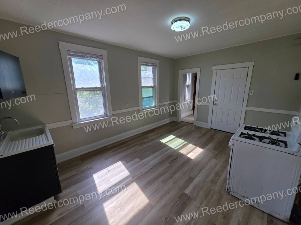 Apartment for rent at 1207 W 149th St, East Chicago, IN 46312