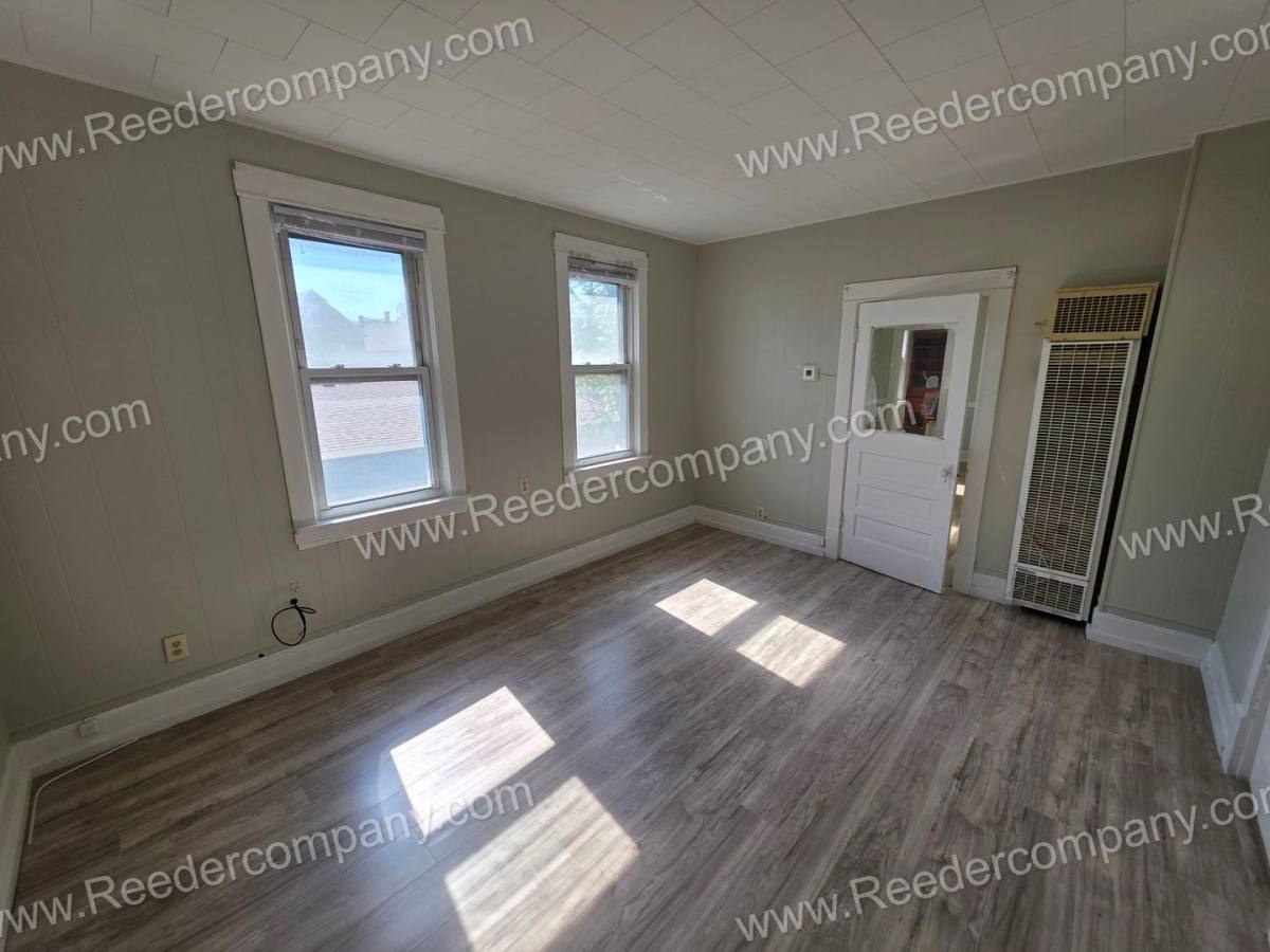 Apartment for rent at 1207 W 149th St, East Chicago, IN 46312