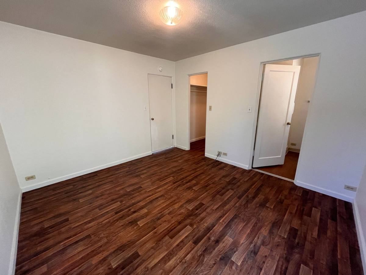 Apartment for rent at 768 W Pine St, Bishop, CA 93514
