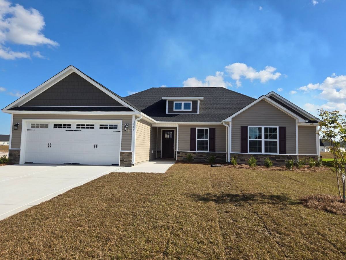 House for rent at 918 Uplands Lane, Jacksonville, NC 28546
