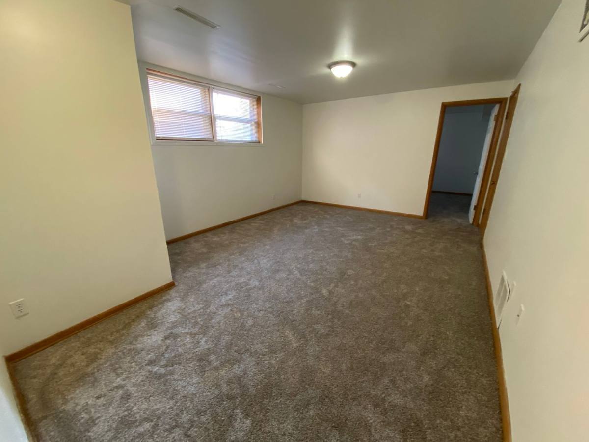 Apartment for rent at 506 1st Ave NE, Mandan, ND 58554