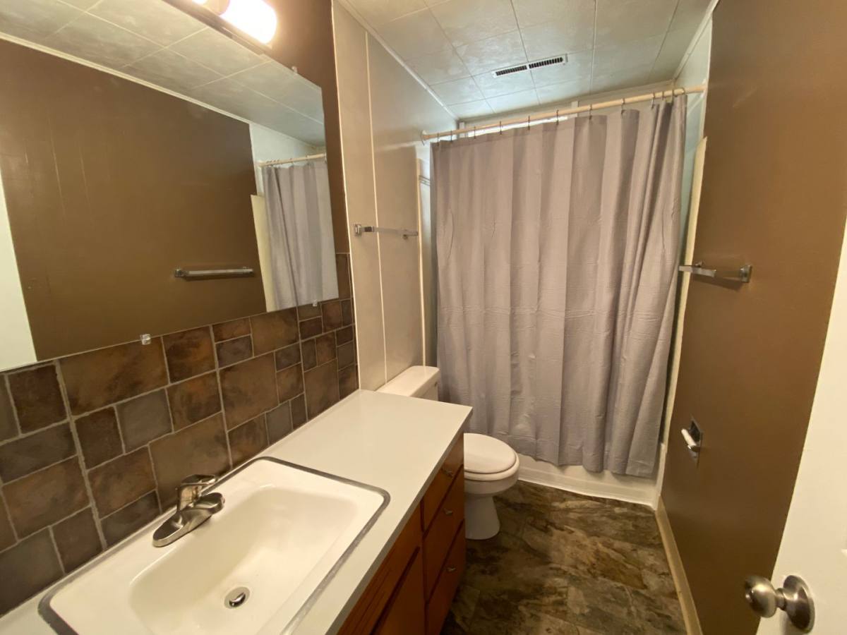 Apartment for rent at 506 1st Ave NE, Mandan, ND 58554