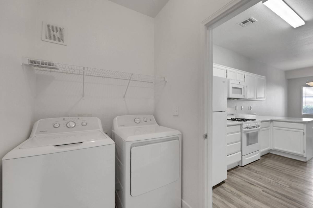 Townhouse for rent at 496 Baby Eagle, Henderson, NV 89012