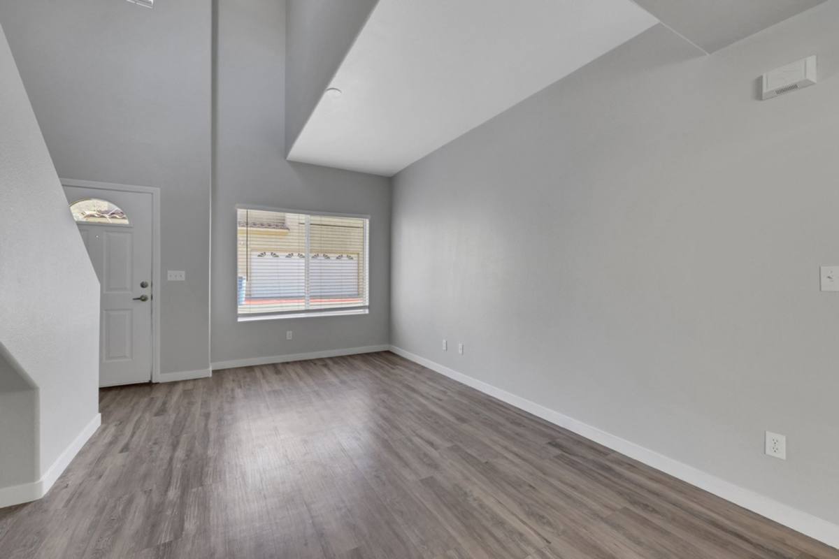 Townhouse for rent at 496 Baby Eagle, Henderson, NV 89012