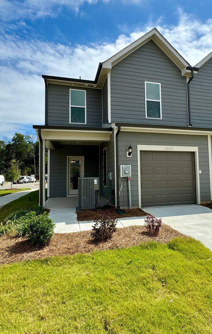 Townhouse for rent at 13167 Rover St Pringle Towns, Charlotte, NC 28273