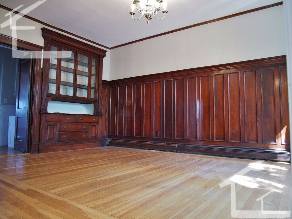 Apartment for rent at 21 Euston St, Brookline, MA 02446