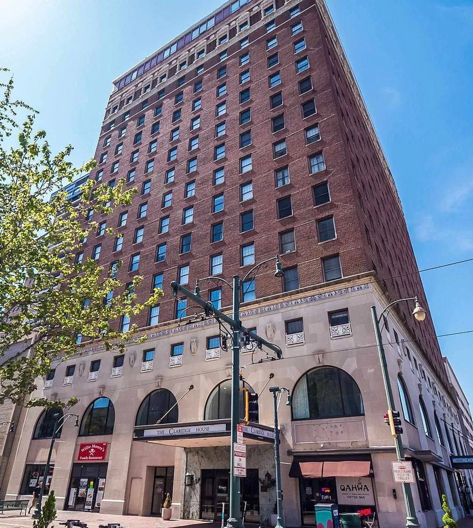 Apartment for rent at 109 N Main St #406, Memphis, TN 38103