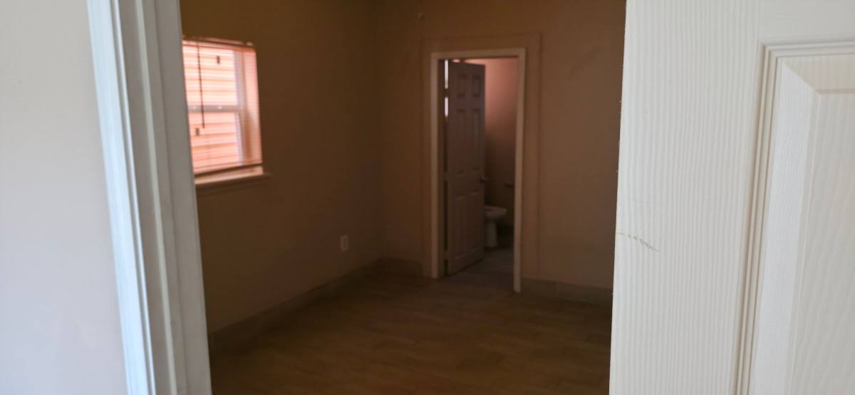 Apartment for rent at 3419 Sealy, Galveston, TX 77550