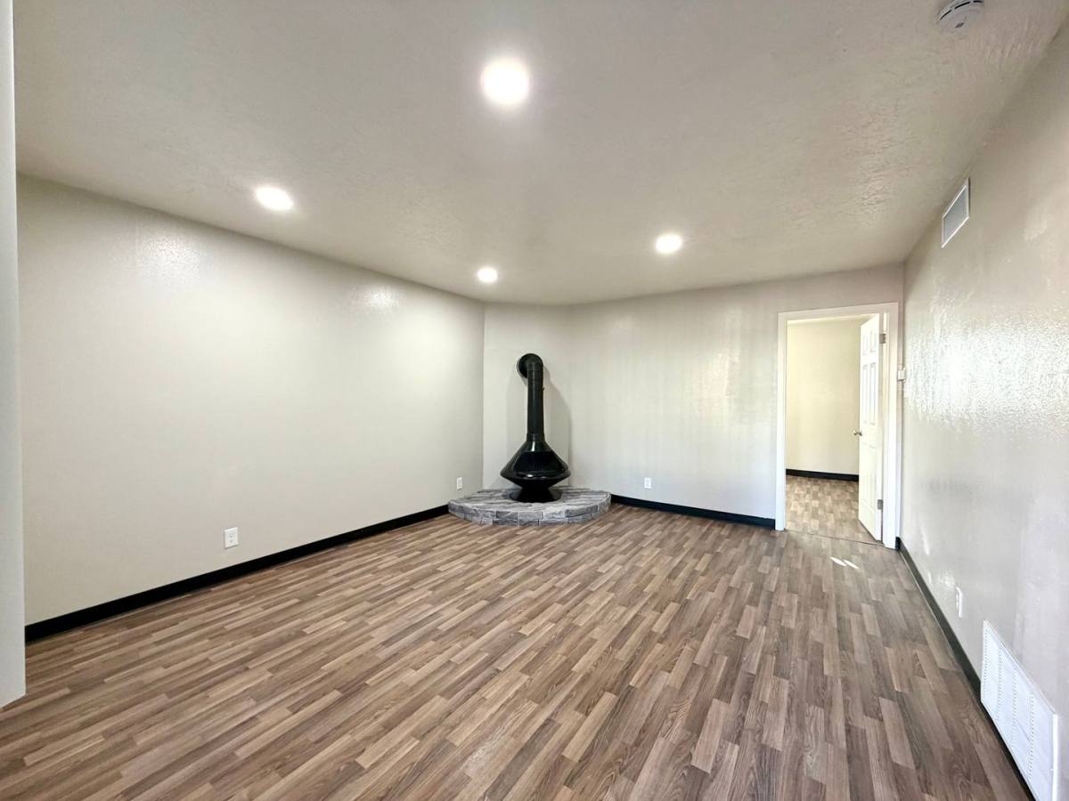 Apartment for rent at 2112 Moon St NE, Albuquerque, NM 87112