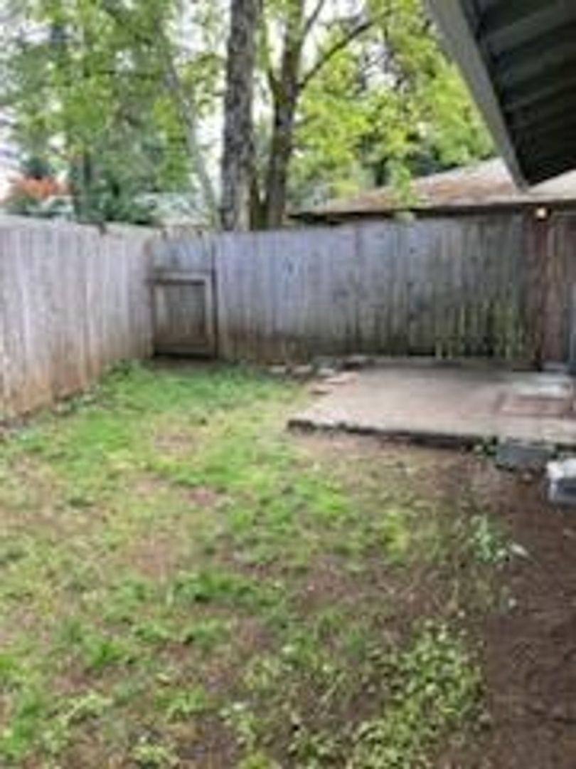 Apartment for rent at 39560 Gary St, Sandy, OR 97055
