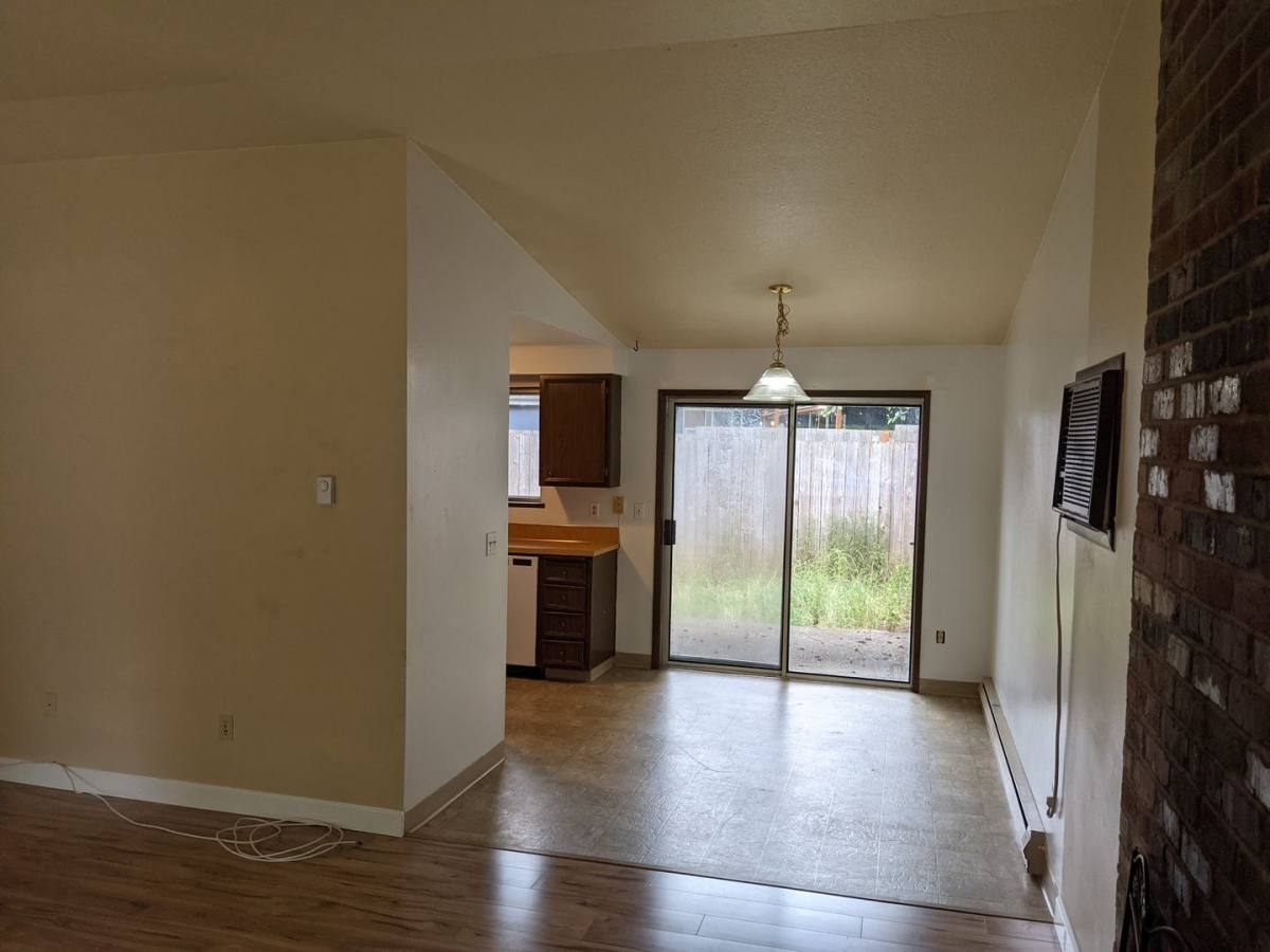 Apartment for rent at 39560 Gary St, Sandy, OR 97055