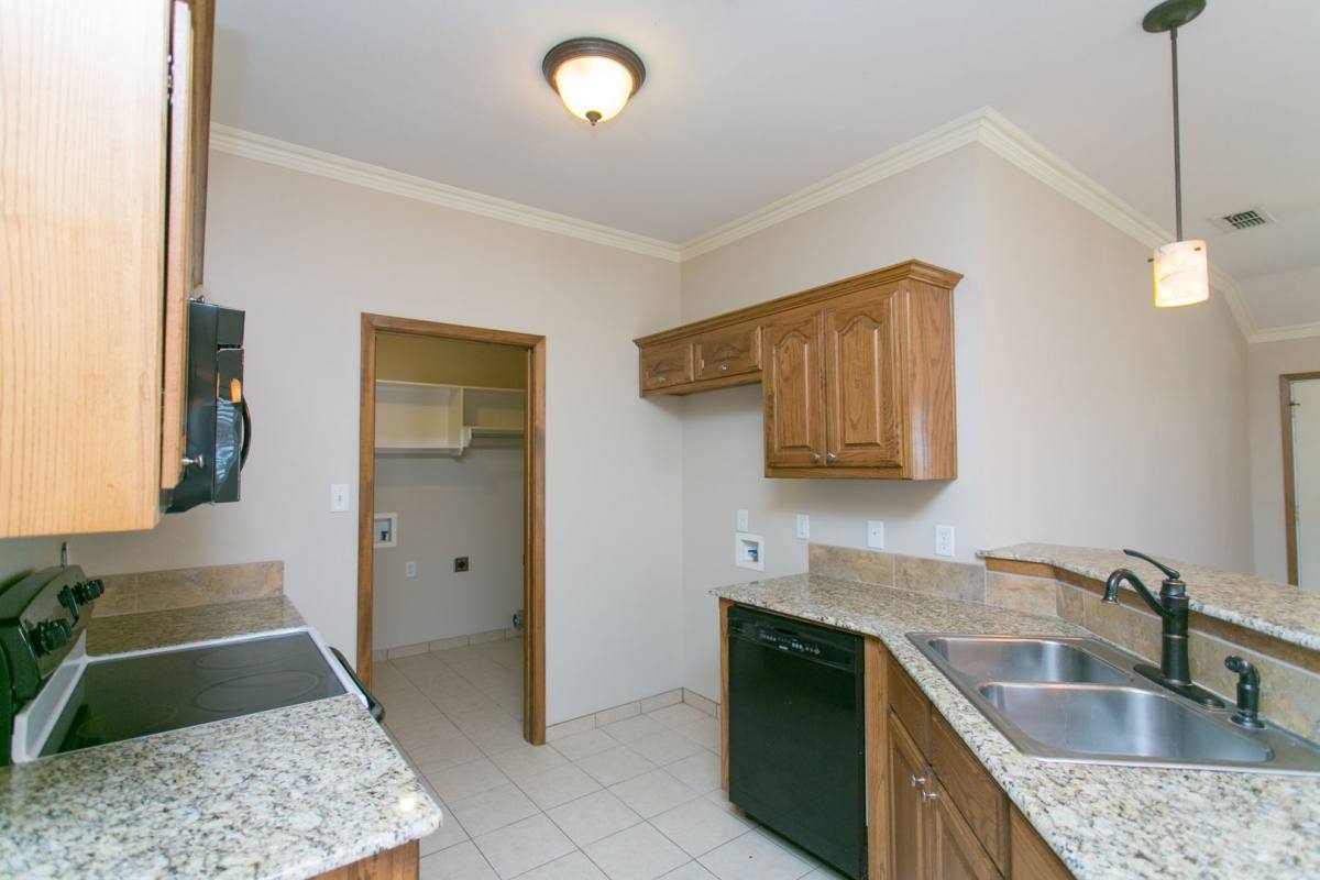 Apartment for rent at 16130 Rolling Meadows Dr, Lindale, TX 75771
