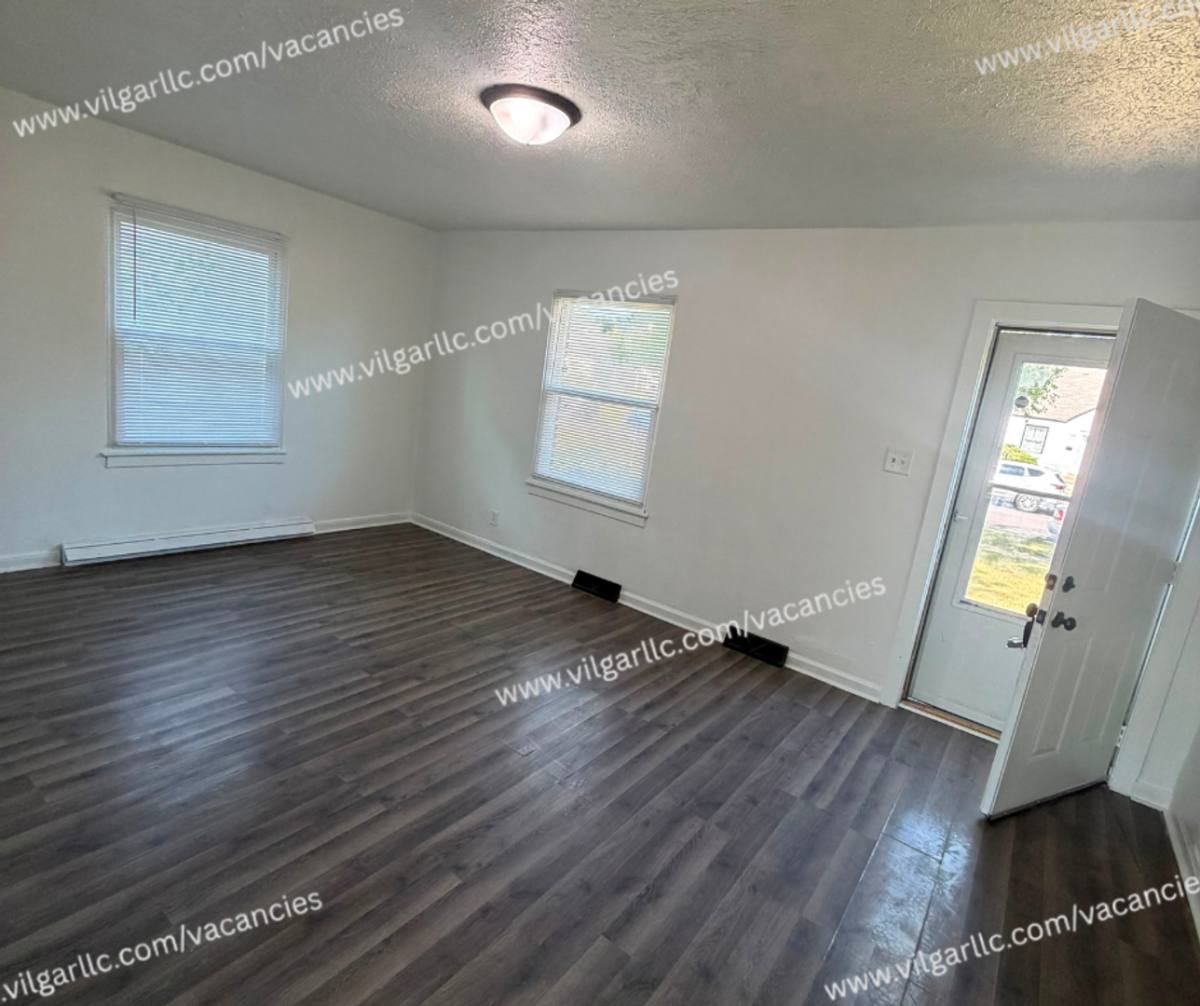 Condo for rent at 207 Taft St, Gary, IN 46404
