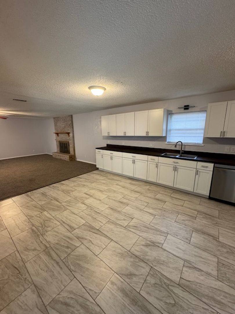 House for rent at 1281 N Willis, Abilene, TX 79603